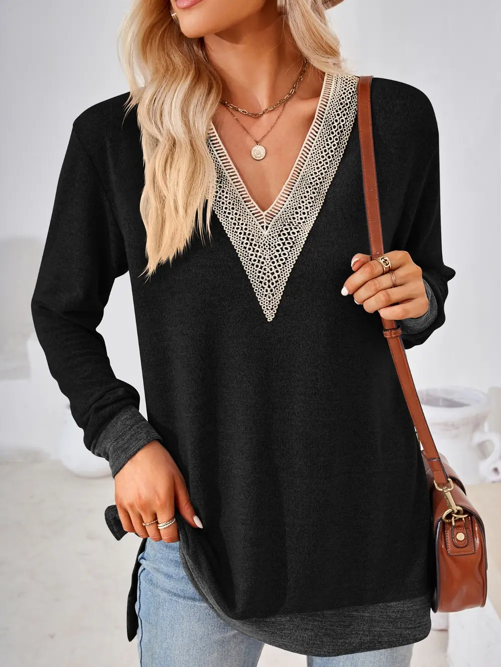 Crochet Contrast V-Neck Long Sleeve Slit T-Shirt, image 7