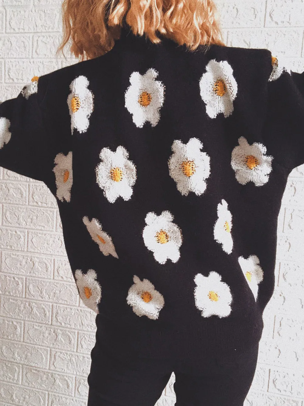 Flower Round Neck Long Sleeve Sweater, image 6