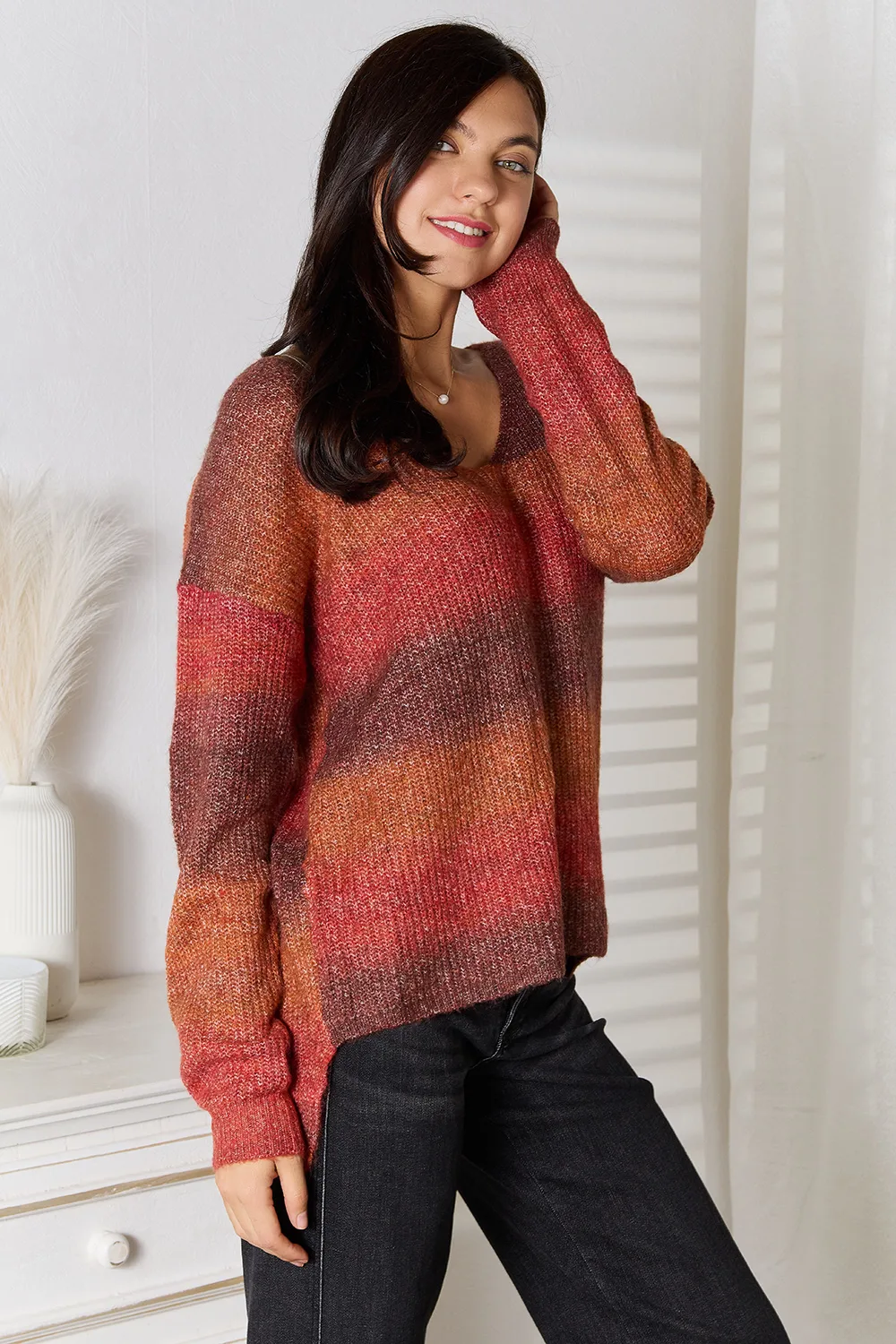 Gradient V-Neck Sweater, image 5