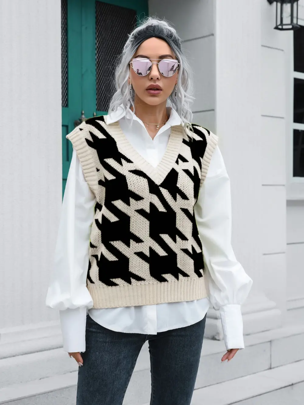 Houndstooth V-Neck Sweater Vest, image 4