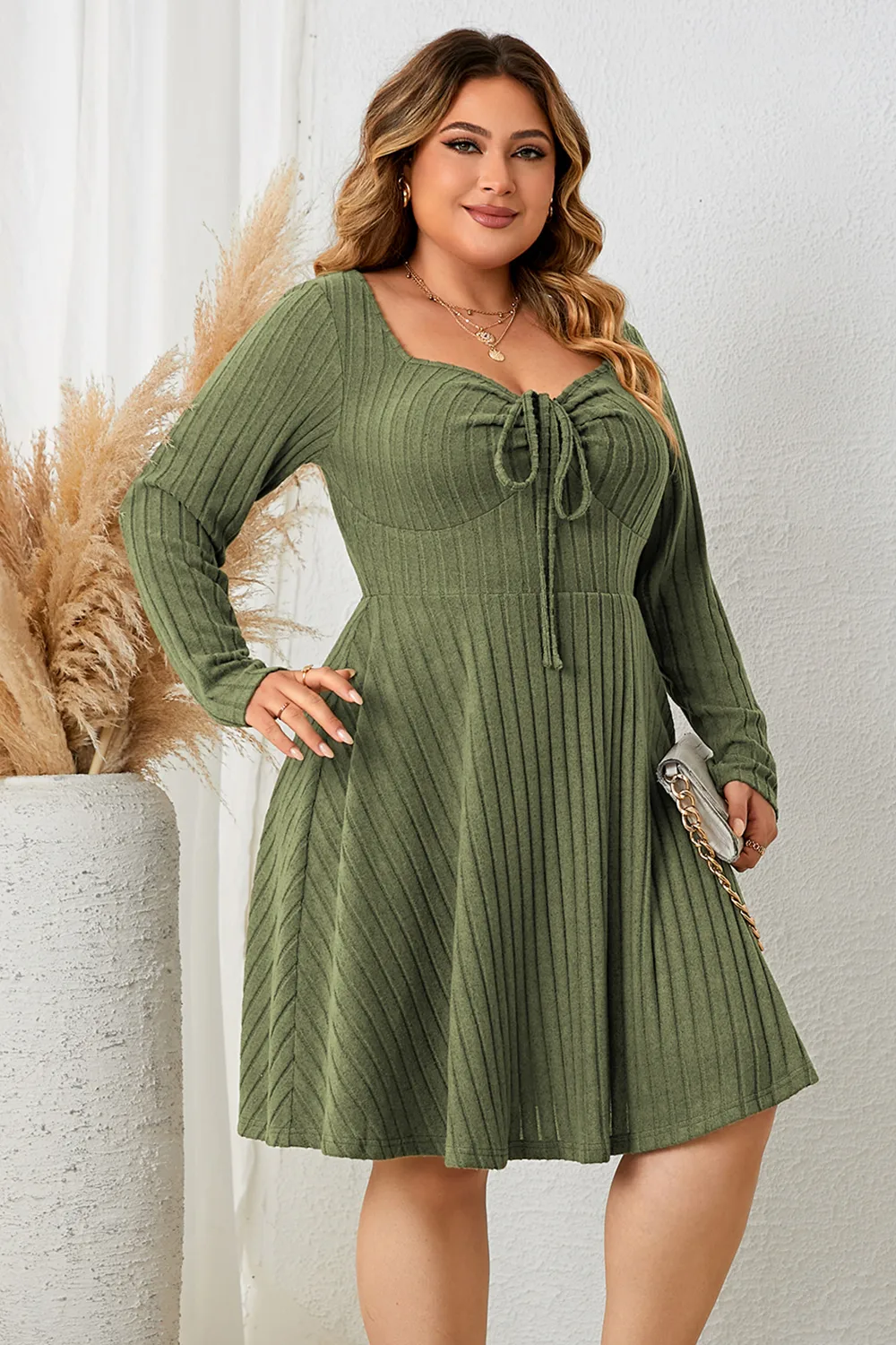 Plus Size Sweetheart Neck Long Sleeve Ribbed Dress, image 2