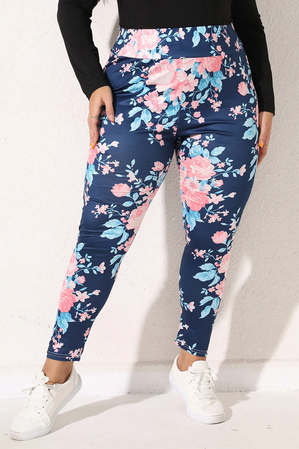 Plus Size Floral Print Legging, image 3