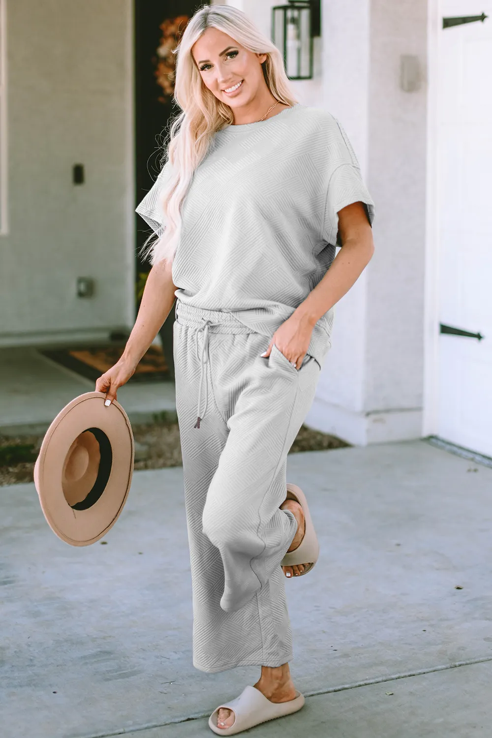 Full Size Texture Short Sleeve Top and Pants Set, image 3