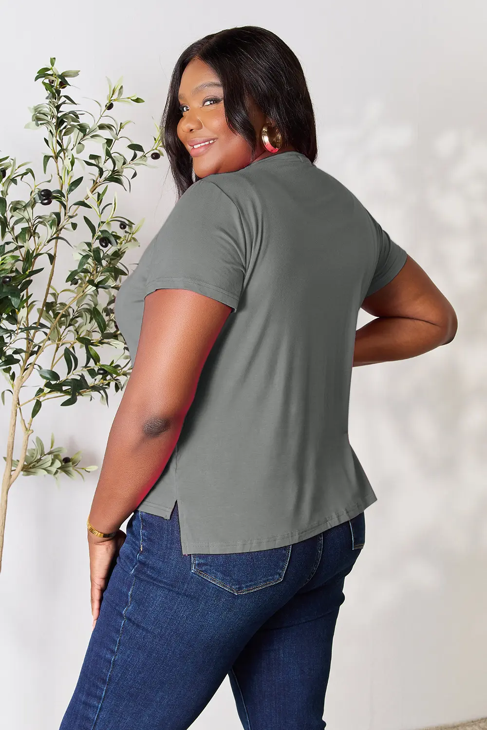 Full Size Round Neck Short Sleeve T-Shirt, image 7