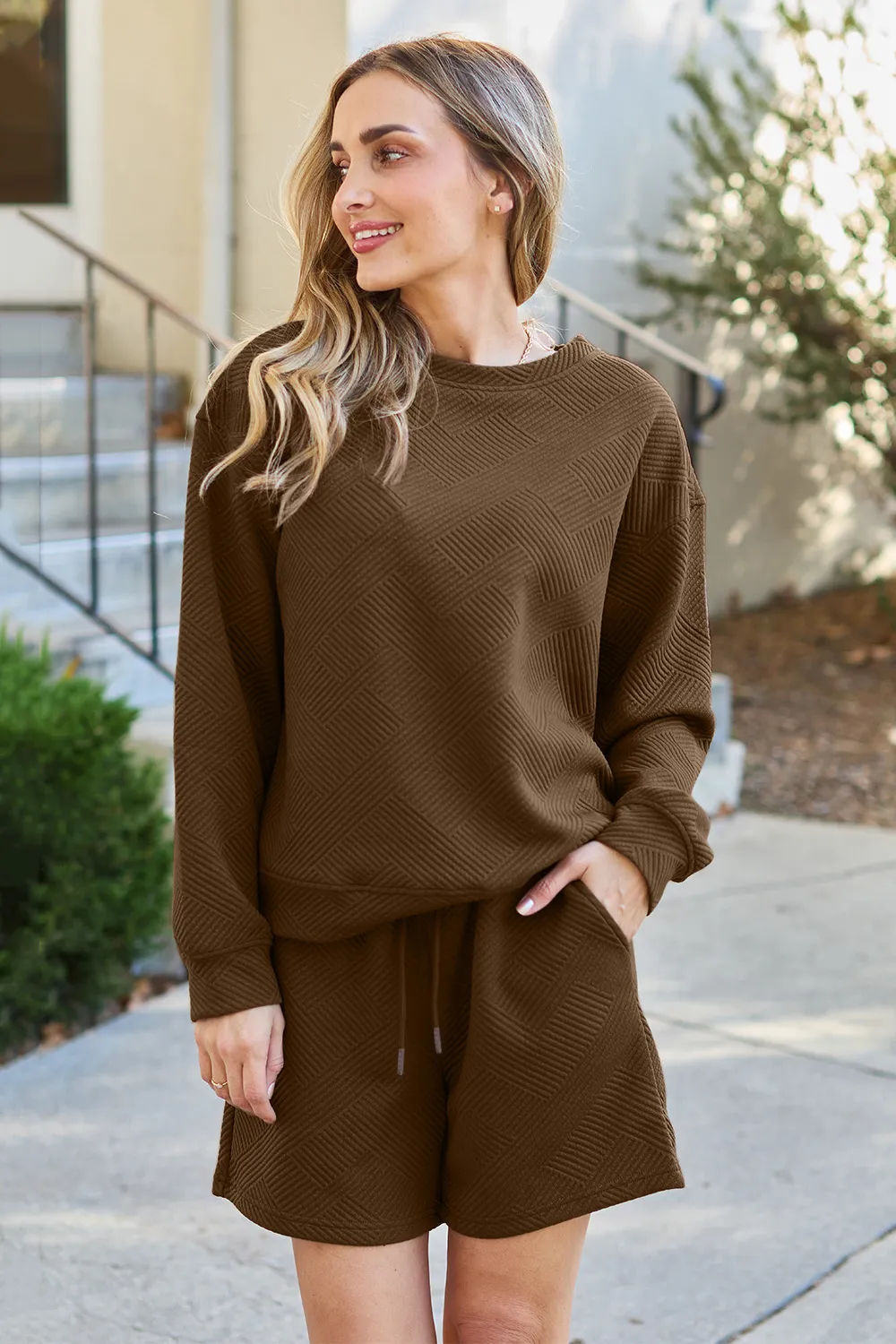 Full Size Texture Long Sleeve Top and Drawstring Shorts Set, image 3
