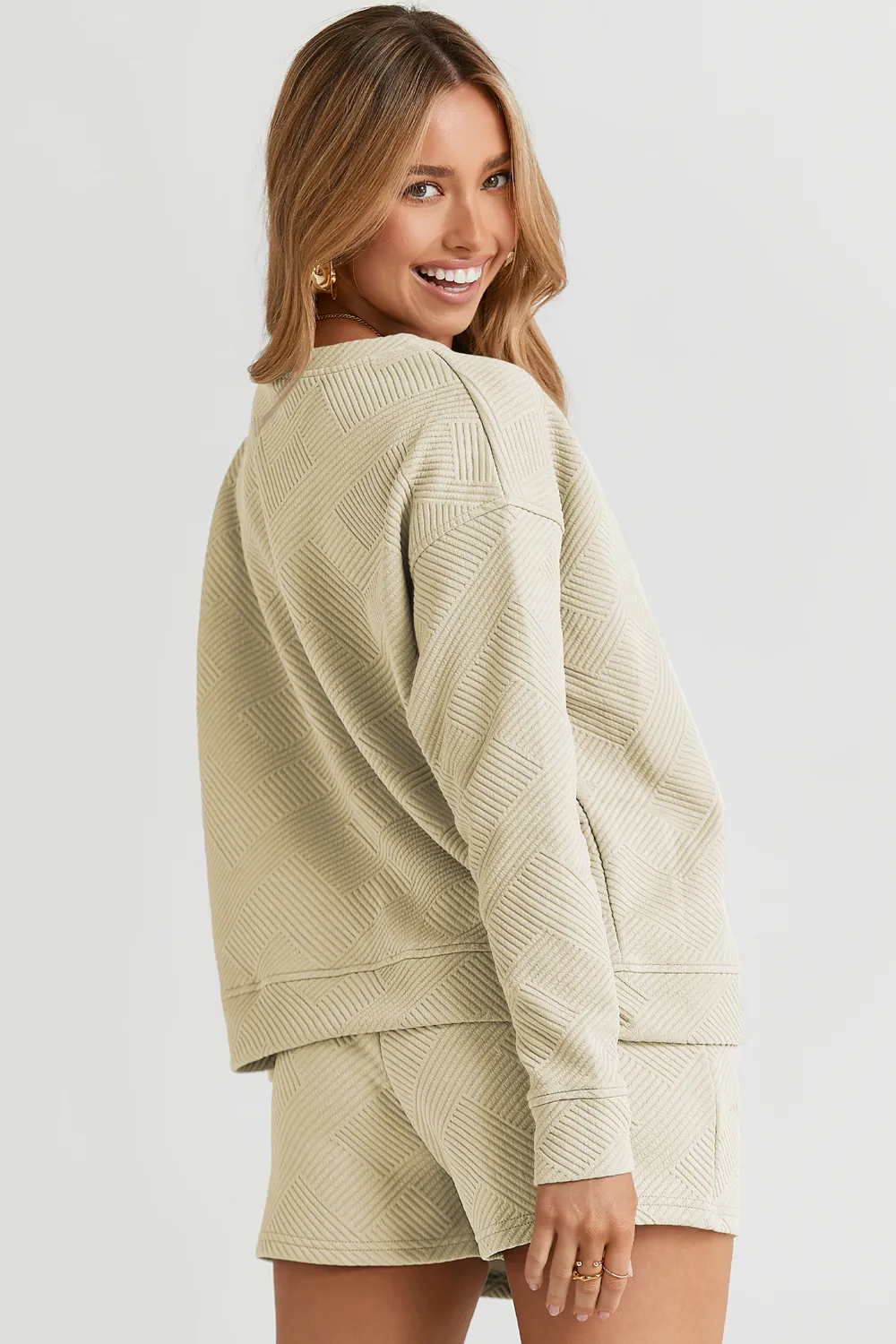 Full Size Texture Long Sleeve Top and Drawstring Shorts Set, image 4