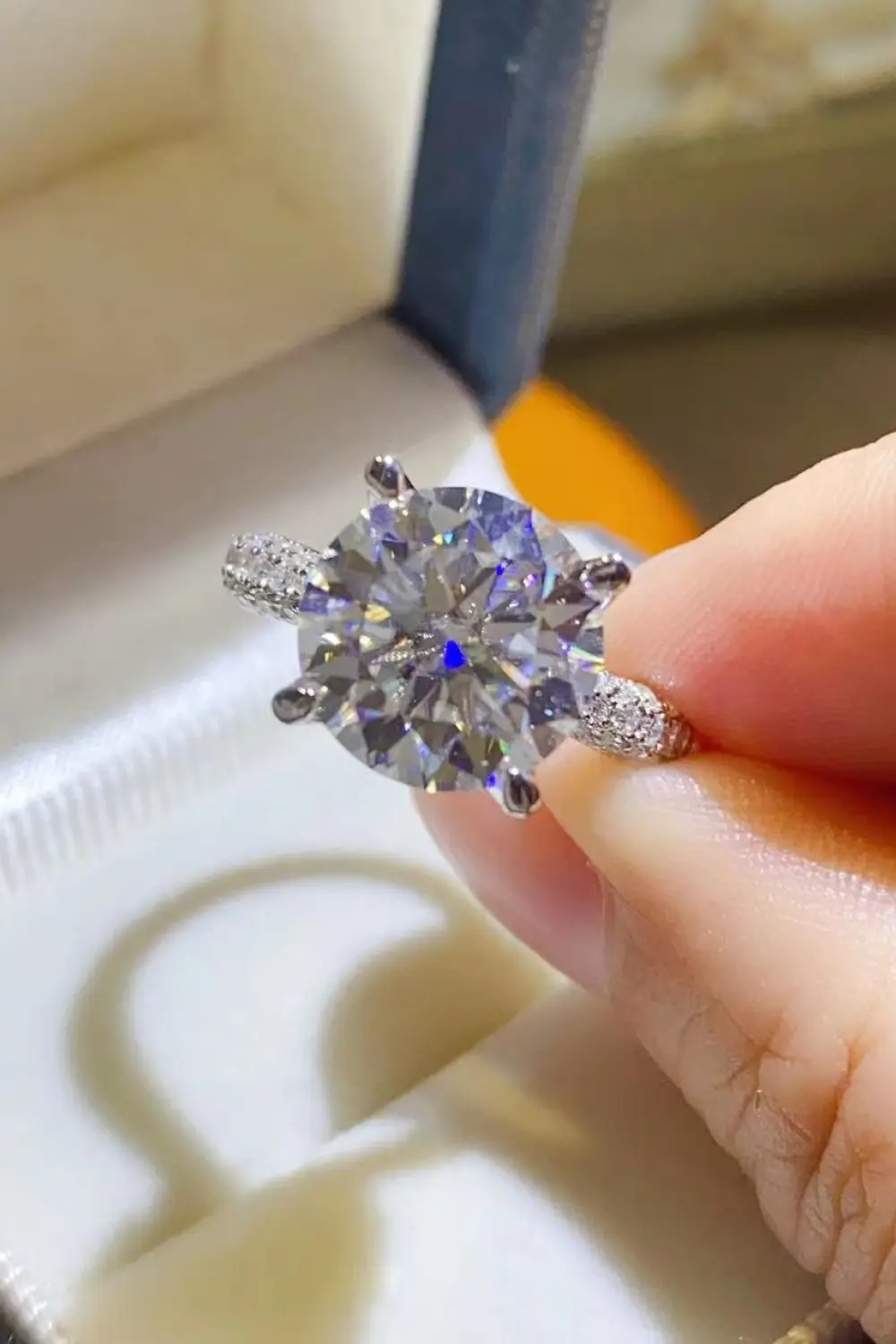 5 Carat Moissanite 925 Sterling Silver Ring, image 2