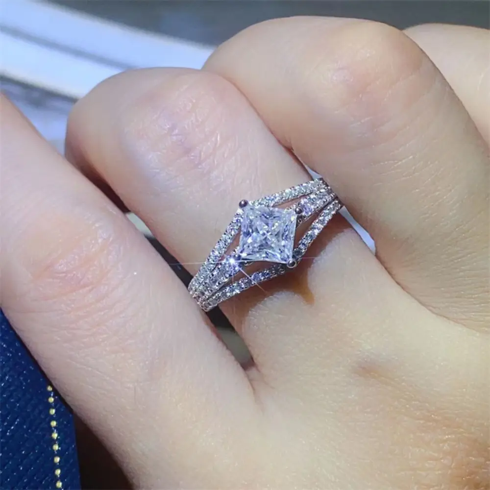 1 Carat Moissanite 925 Sterling Silver Ring, image 2