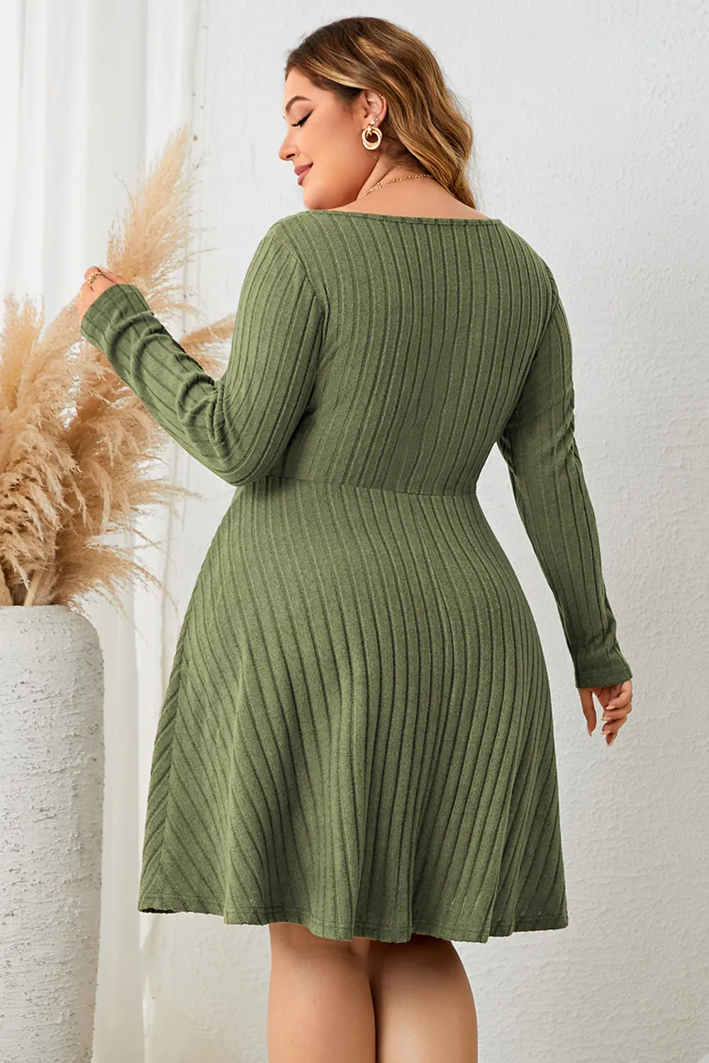 Plus Size Sweetheart Neck Long Sleeve Ribbed Dress, image 3