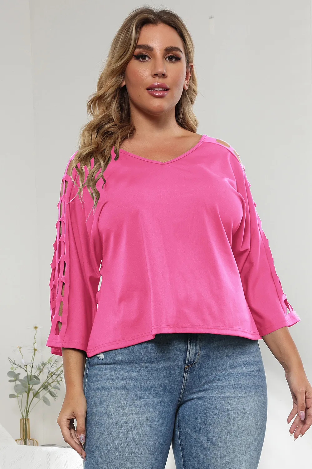 3/4 Sleeve Cutout Detail Top, image 3