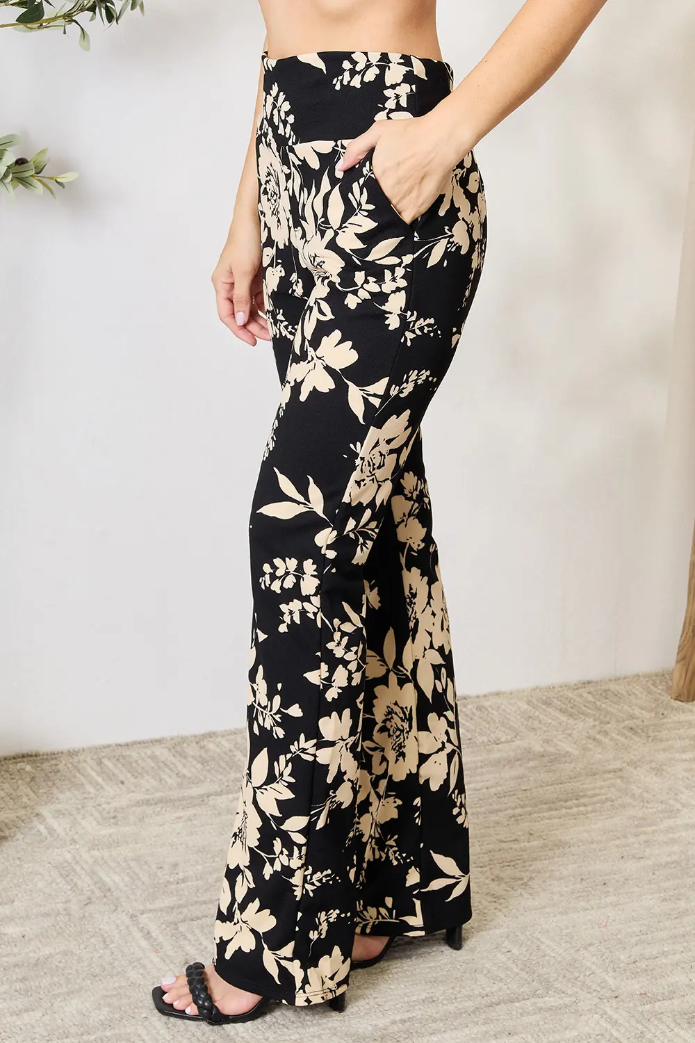 Full Size High Waist Floral Flare Pants, image 7