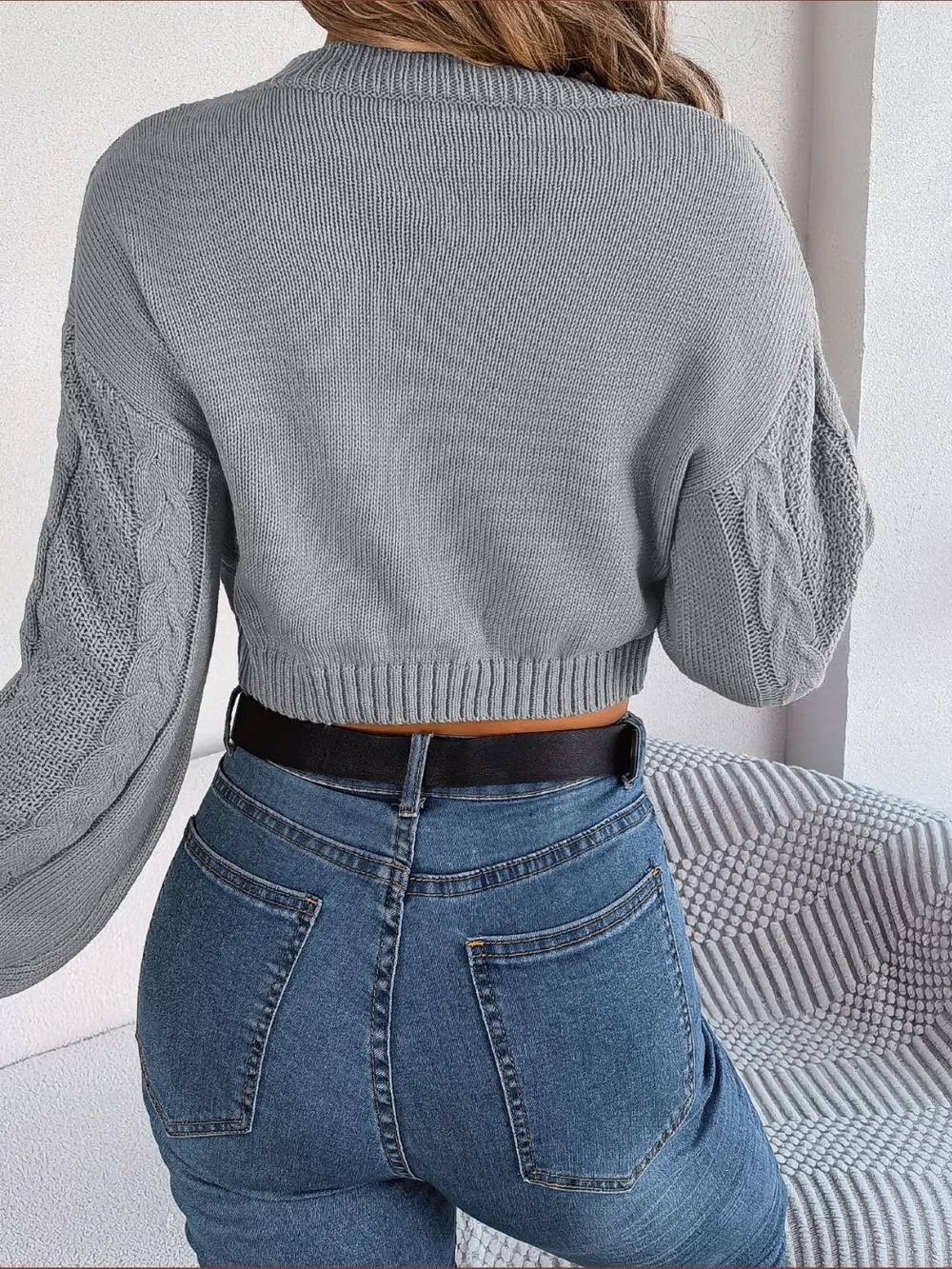 Cable-Knit Round Neck Cropped Sweater, image 3