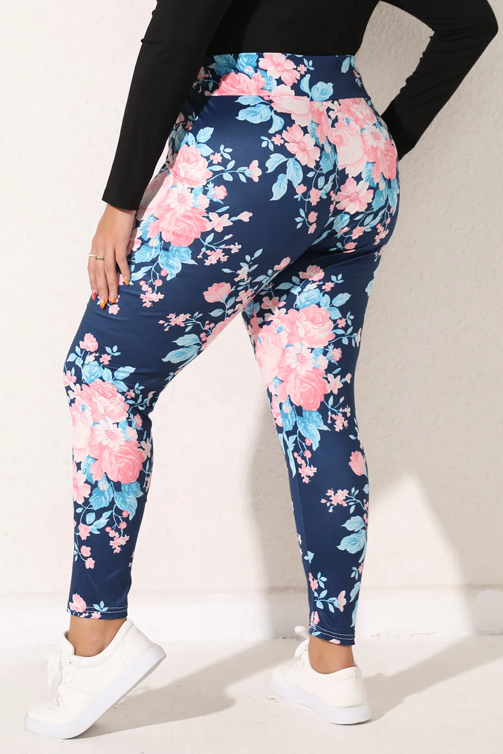Plus Size Floral Print Legging, image 2