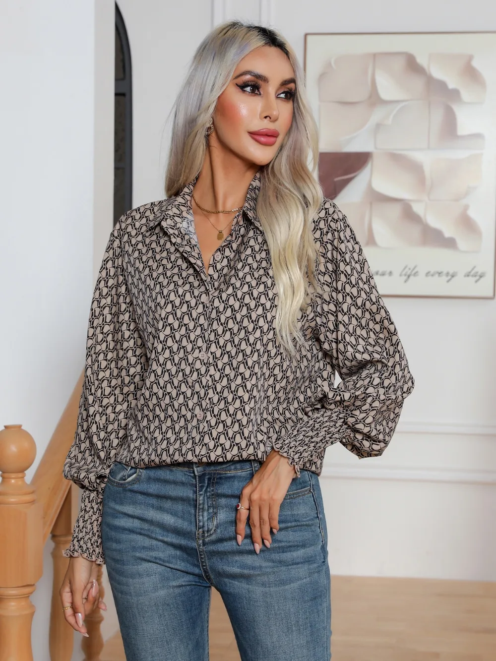 Printed Collared Neck Buttoned Dropped Shouder Shirt, image 4