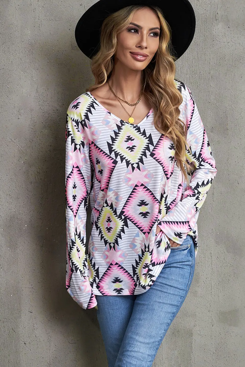 Geometric V-Neck Long Sleeve T-Shirt, image 3