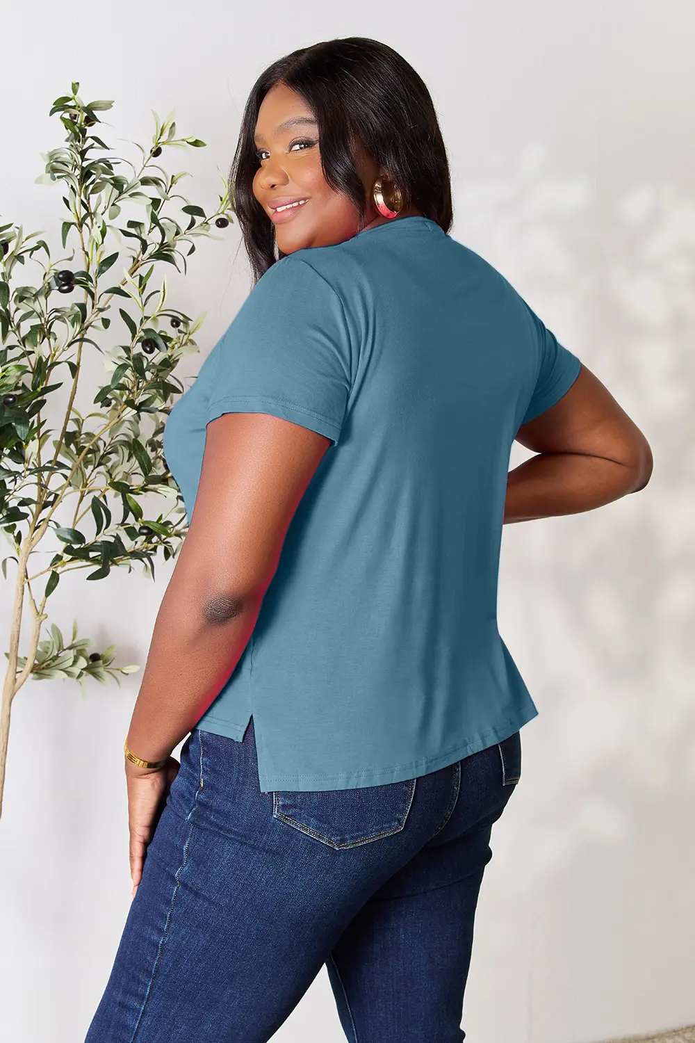 Full Size Round Neck Short Sleeve T-Shirt, image 17