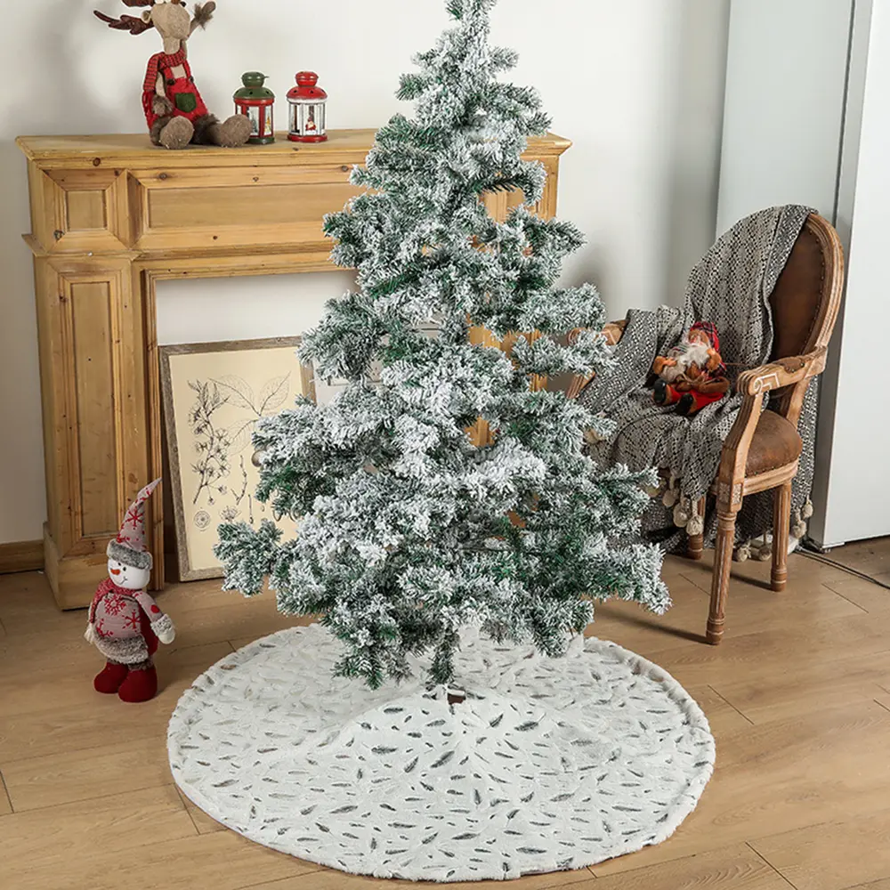 Feather Christmas Tree Skirt, image 6