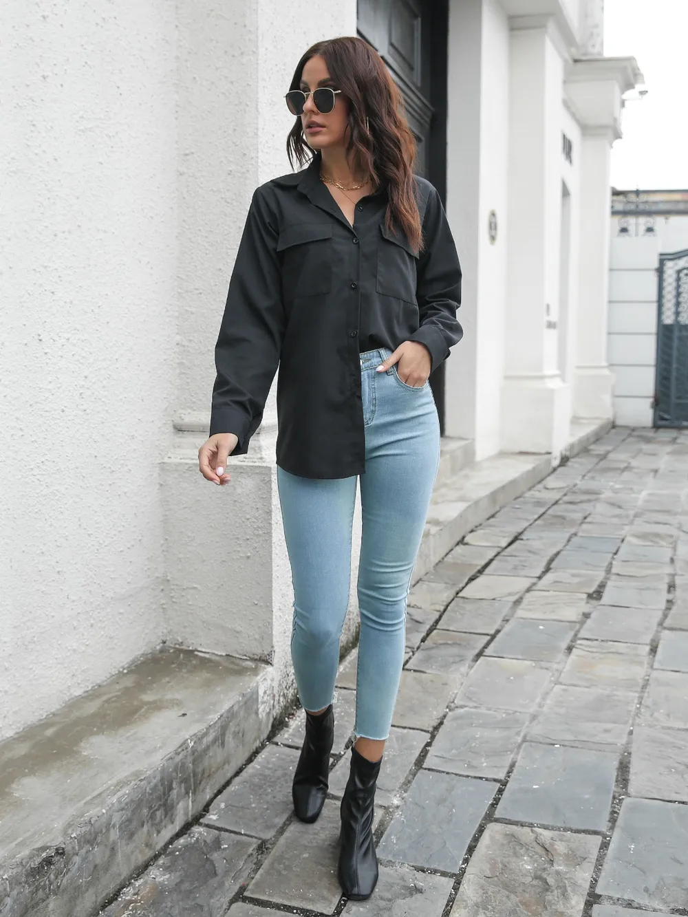 Collared Neck Buttoned Shirt with Pockets, image 3