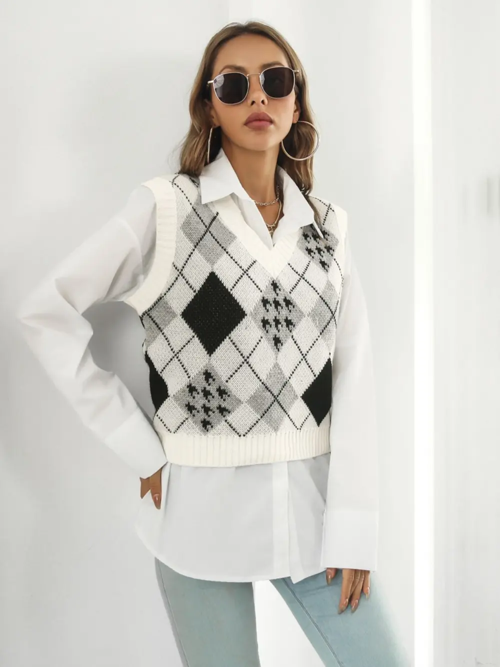V-Neck Plaid Sweater Vest, image 5