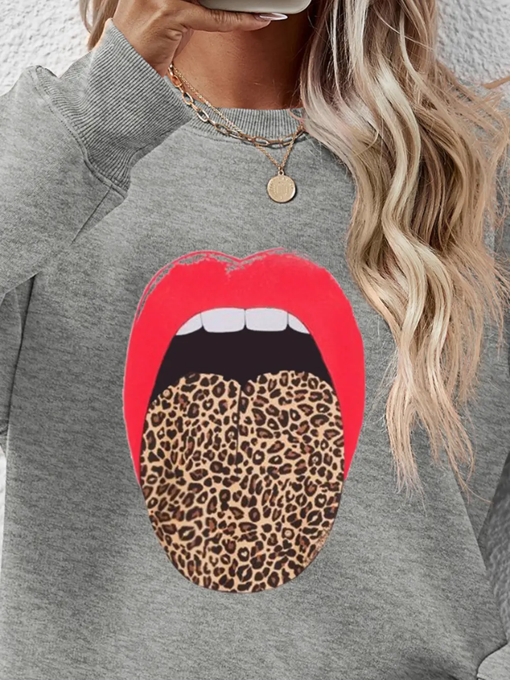 Leopard Lip Graphic Round Neck Sweatshirt, image 12