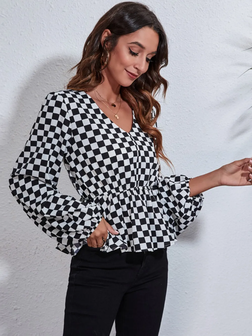 Checkered V-Neck Balloon Sleeve Peplum Blouse, image 4
