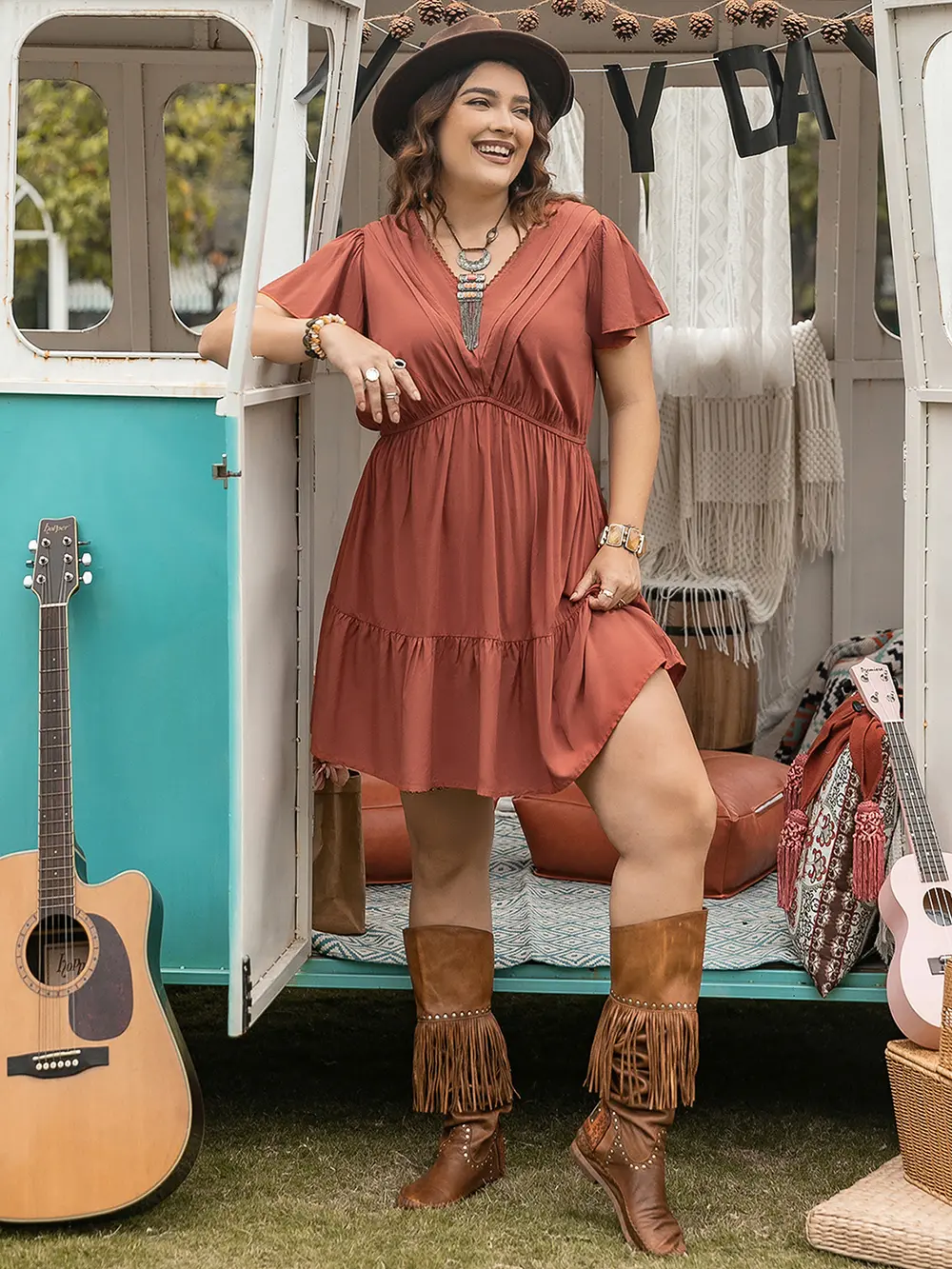 Plus Size Ruffle Hem V-Neck Short Sleeve Dress, image 6