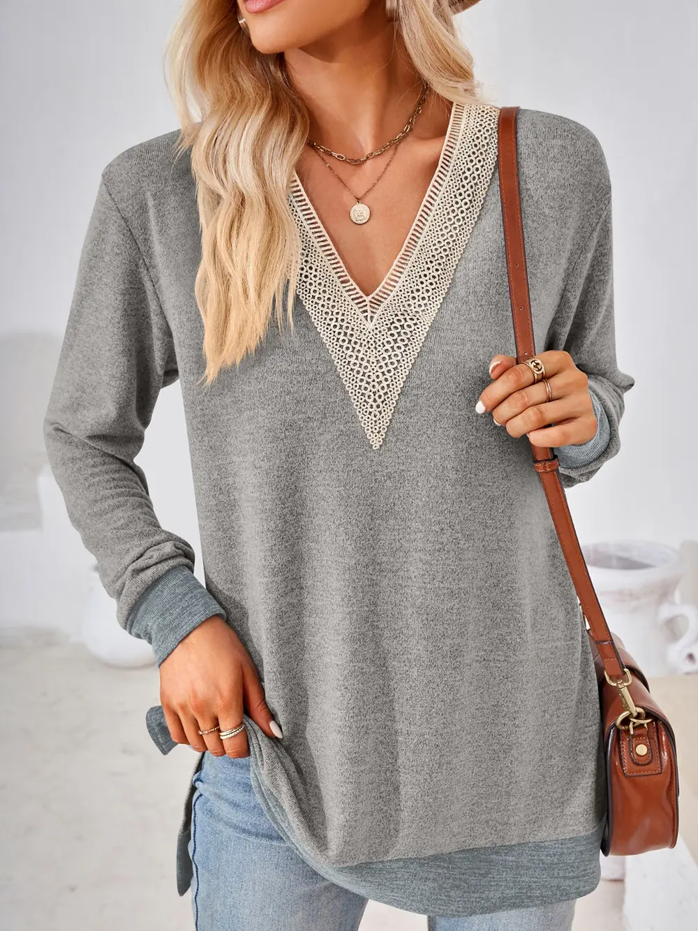 Crochet Contrast V-Neck Long Sleeve Slit T-Shirt, image 18