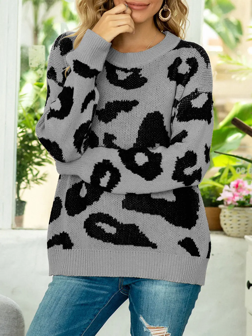 Drop Shoulder Leopard Pullover Sweater, image 3