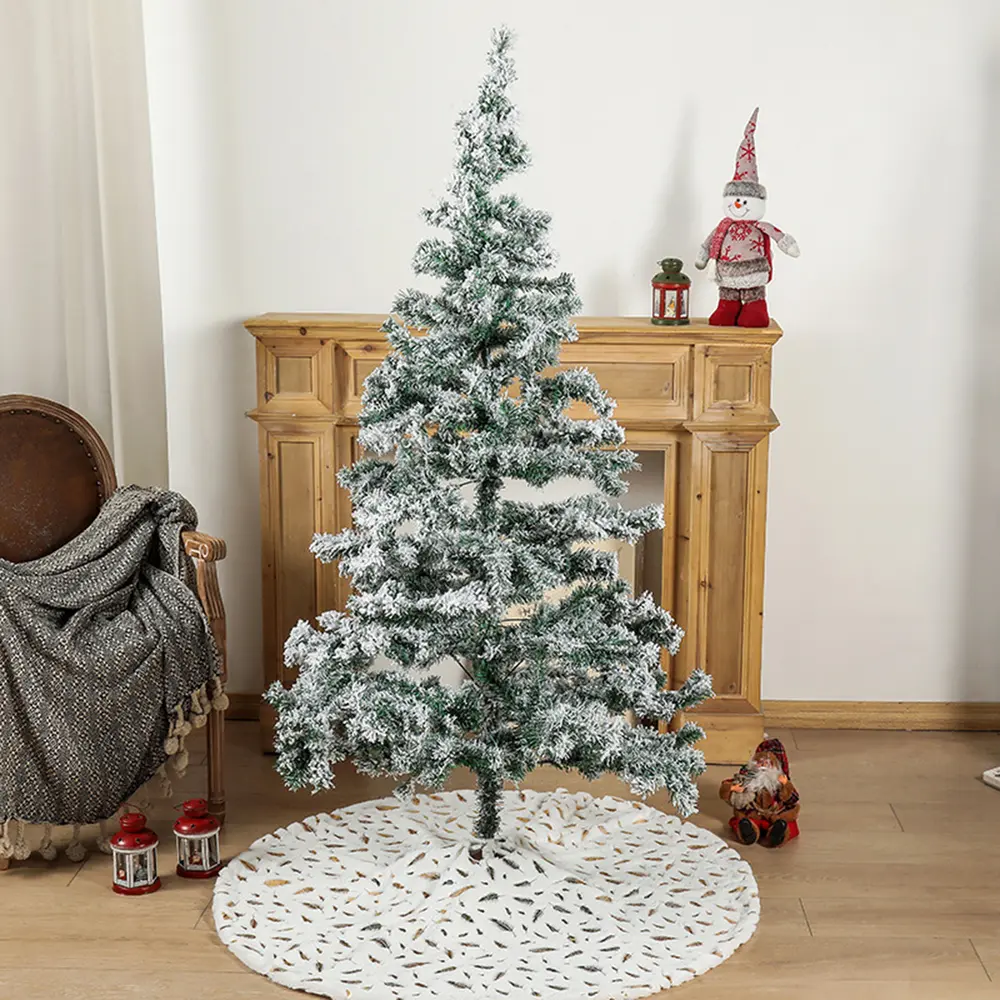 Feather Christmas Tree Skirt, image 3