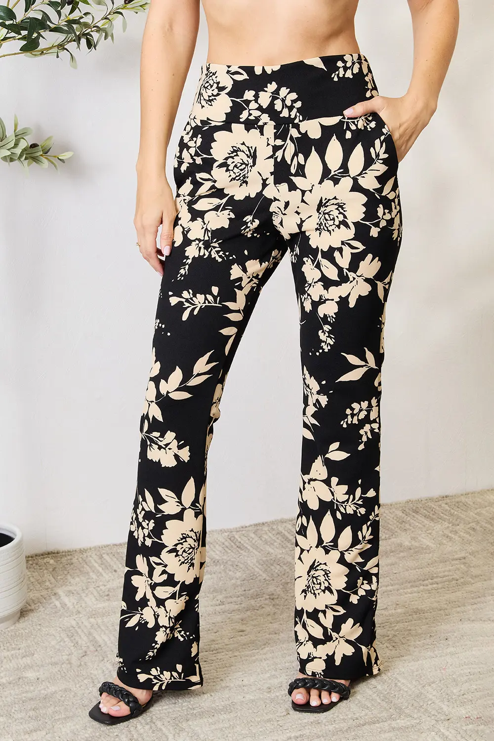 Full Size High Waist Floral Flare Pants, image 6