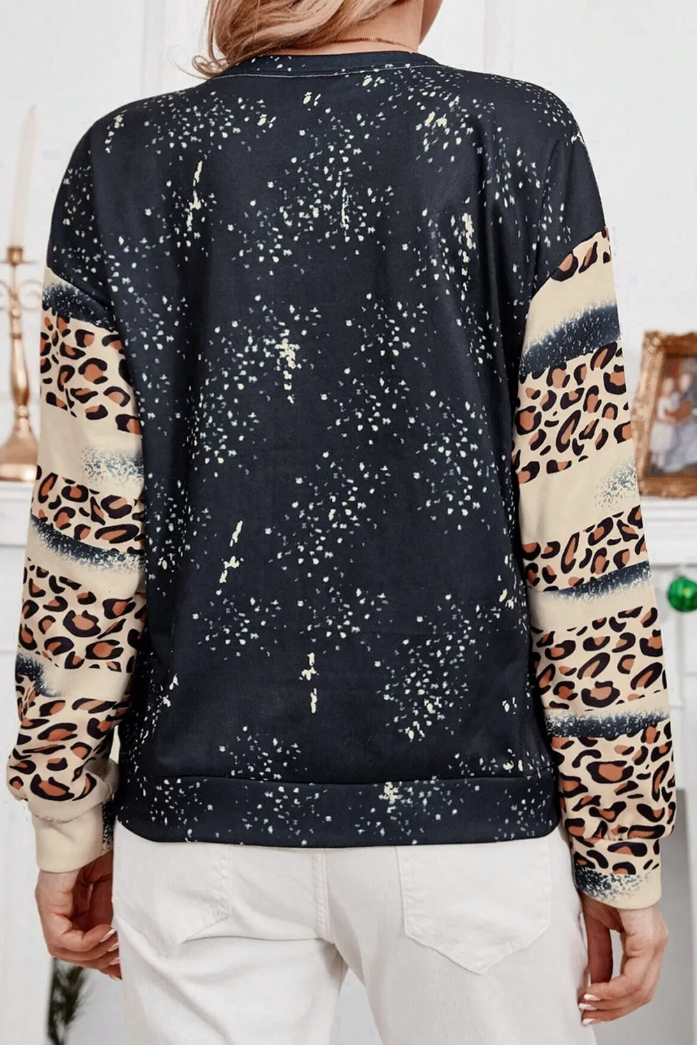 Santa Graphic Leopard Dropped Shoulder Sweatshirt, image 3