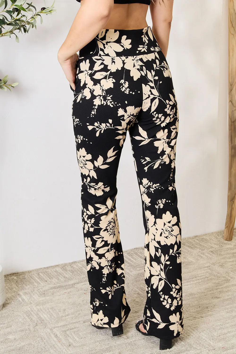 Full Size High Waist Floral Flare Pants, image 8