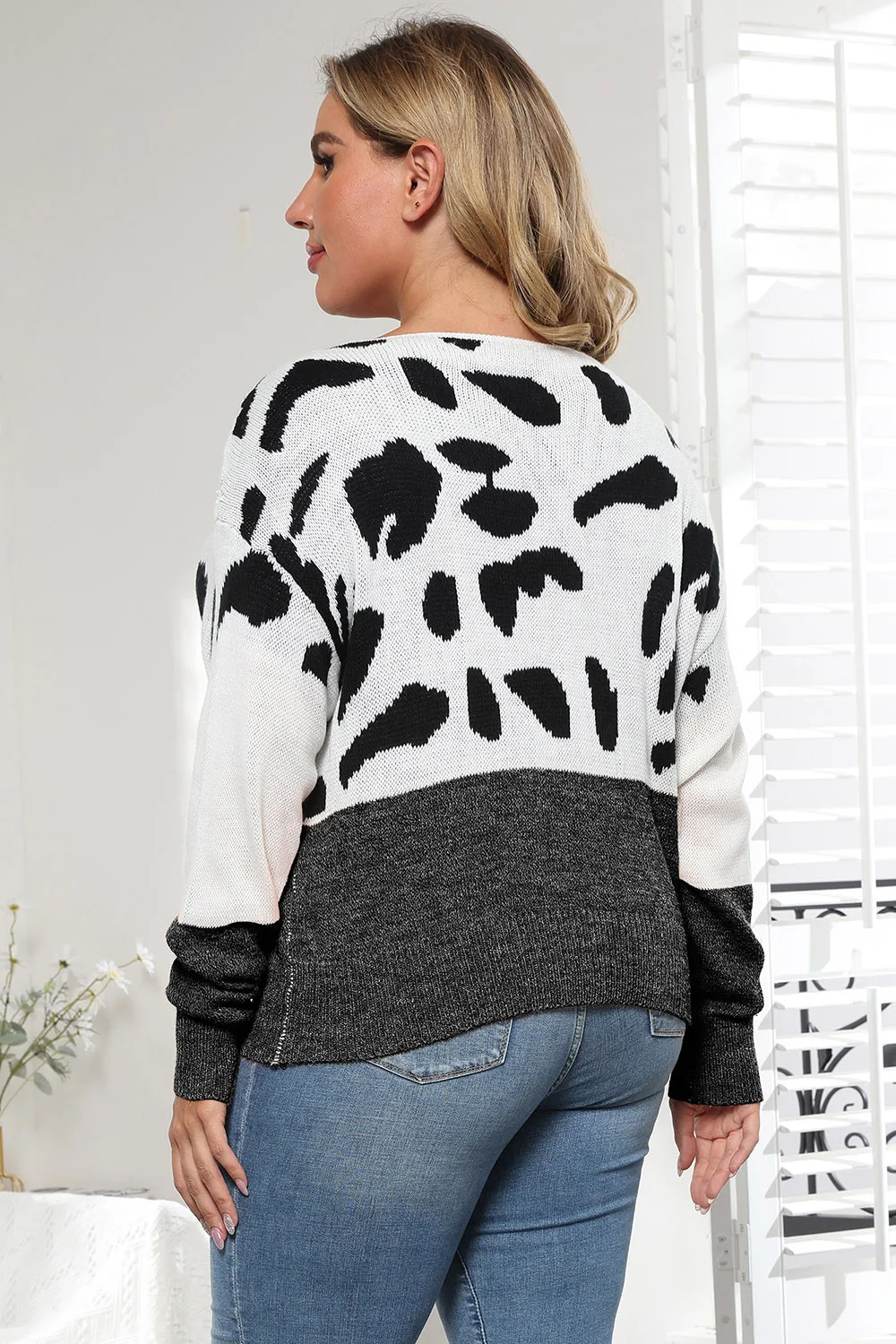 Plus Size Leopard Round Neck Long Sleeve Sweater, image 9