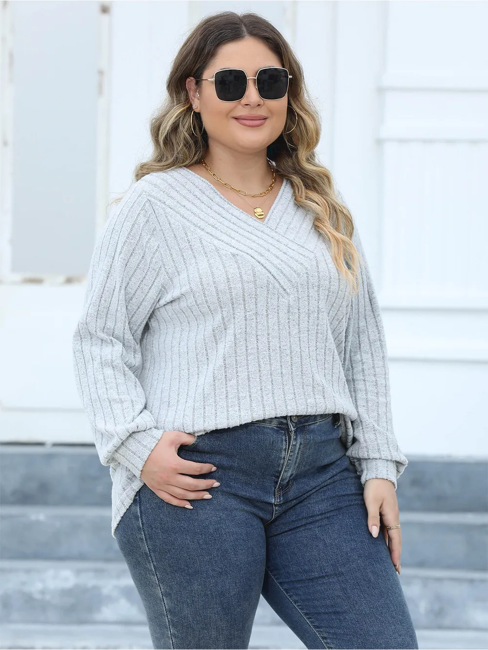 Plus Size Ribbed V-Neck Long Sleeve Top, image 11