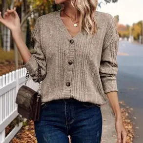 V-Neck Long Sleeve T-Shirt, image 3