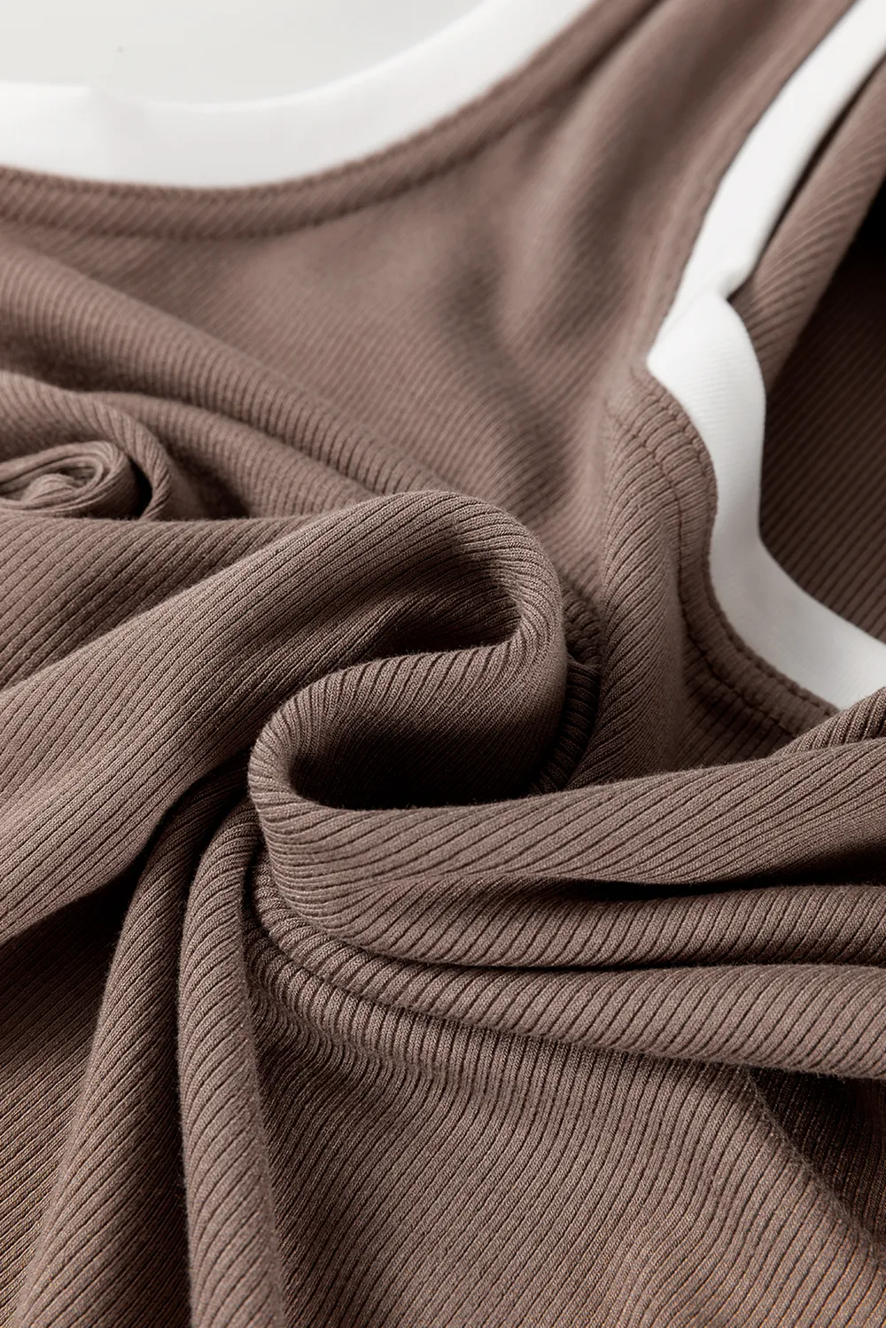 Contrast Edge Scoop Neck Wide Strap Knit Tank, image 2