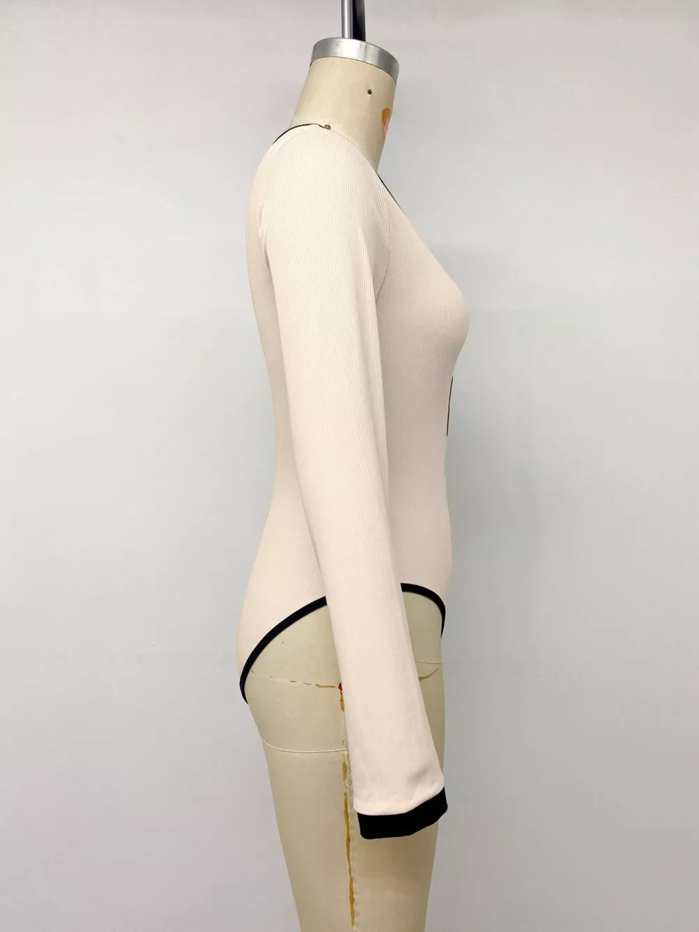 Ribbed V-Neck Long Sleeve Bodysuit with Contrast Trim, image 7