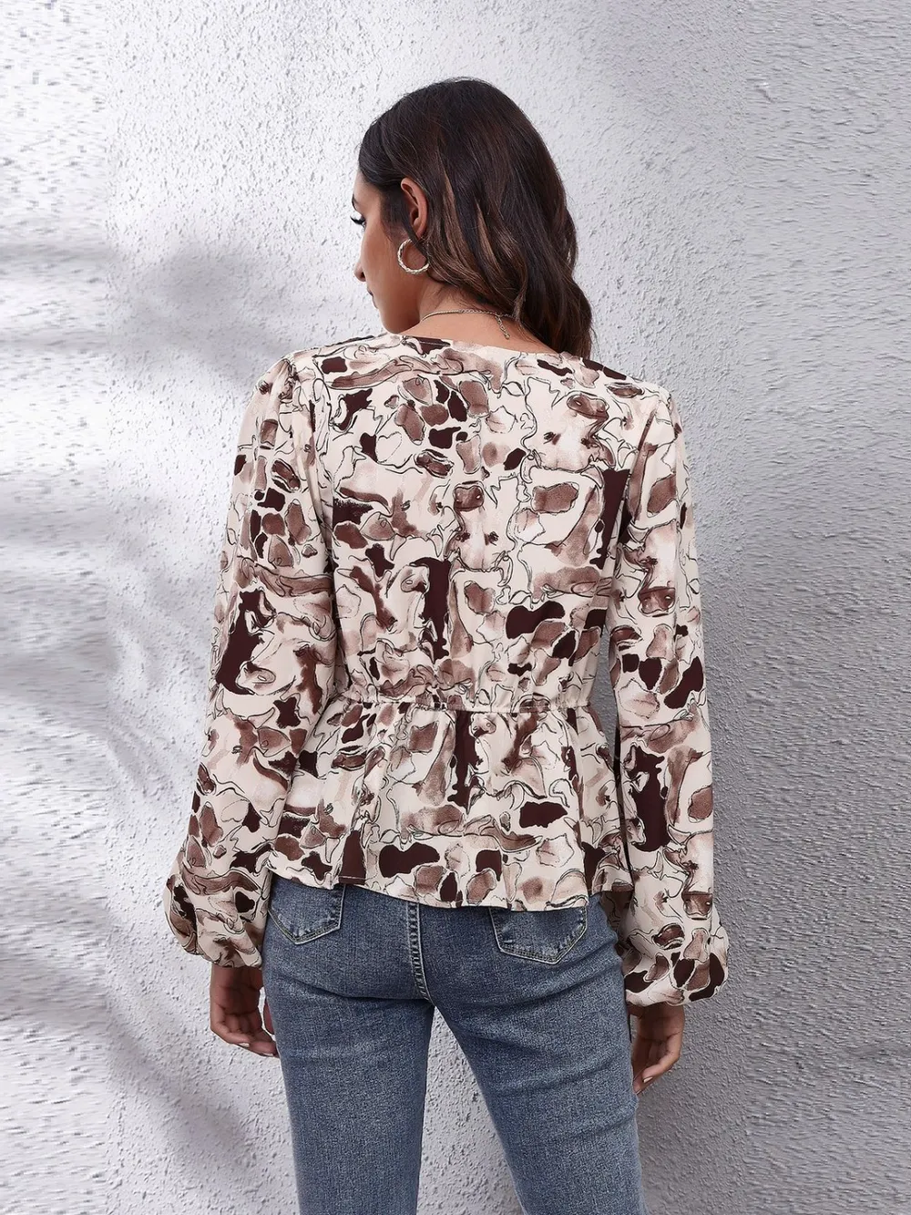 Ruched Printed V-Neck Long Sleeve Blouse, image 31