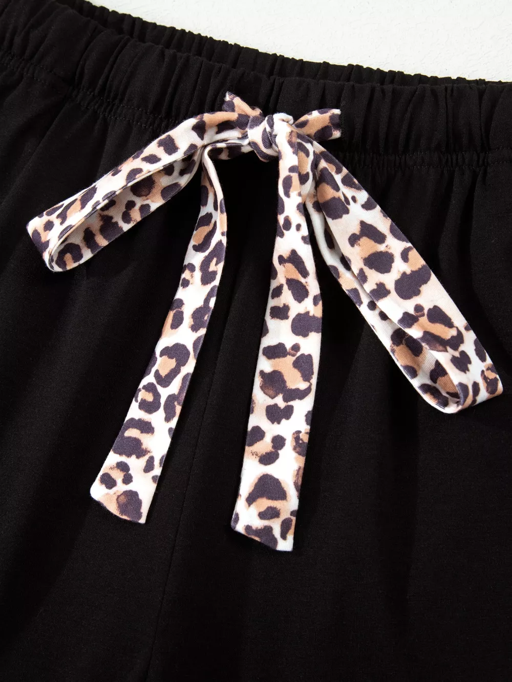 k Leopard Patchwork Trim Lapel Shirt Drawstring Shorts 2pcs Pajama Set, image 8