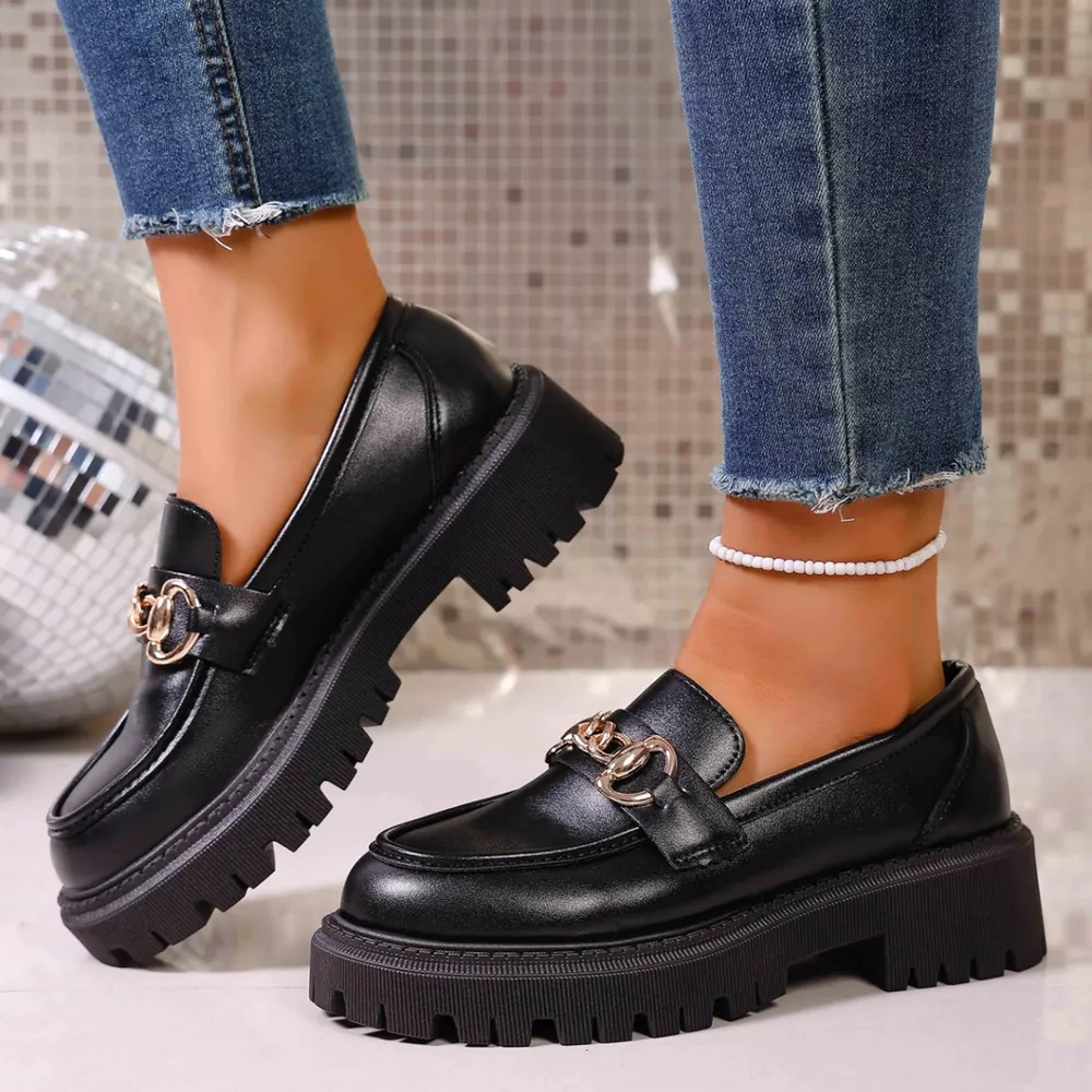 Chain Decor Round Toe Loafers, image 2