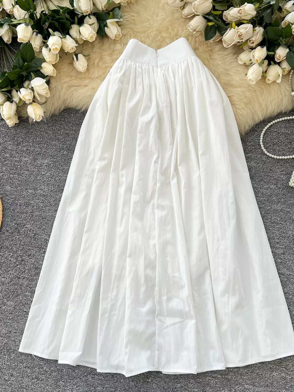 High-Waisted Skirt with Pockets, image 5