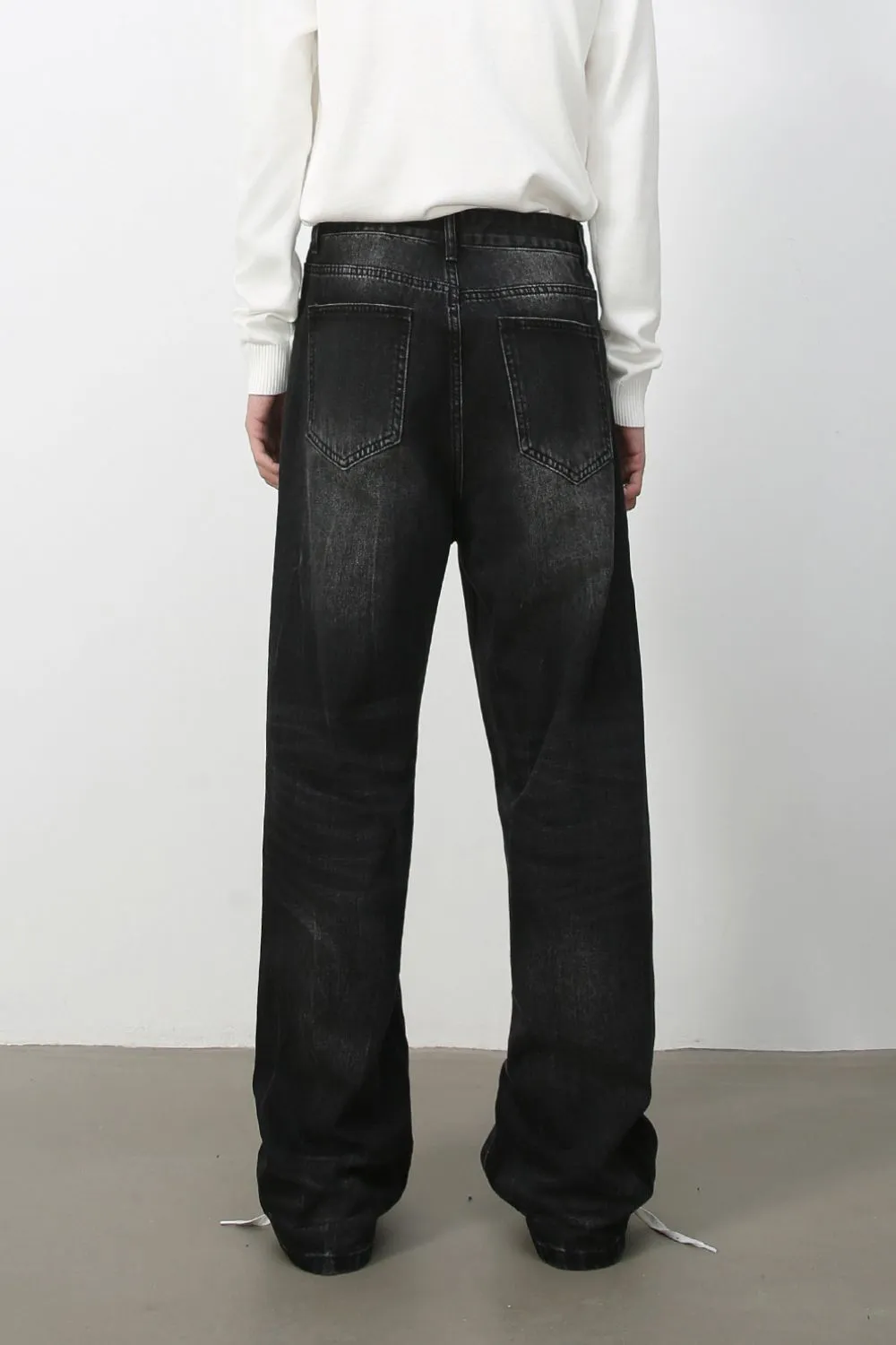 Men's Loose Fit Jeans with Pockets, image 3