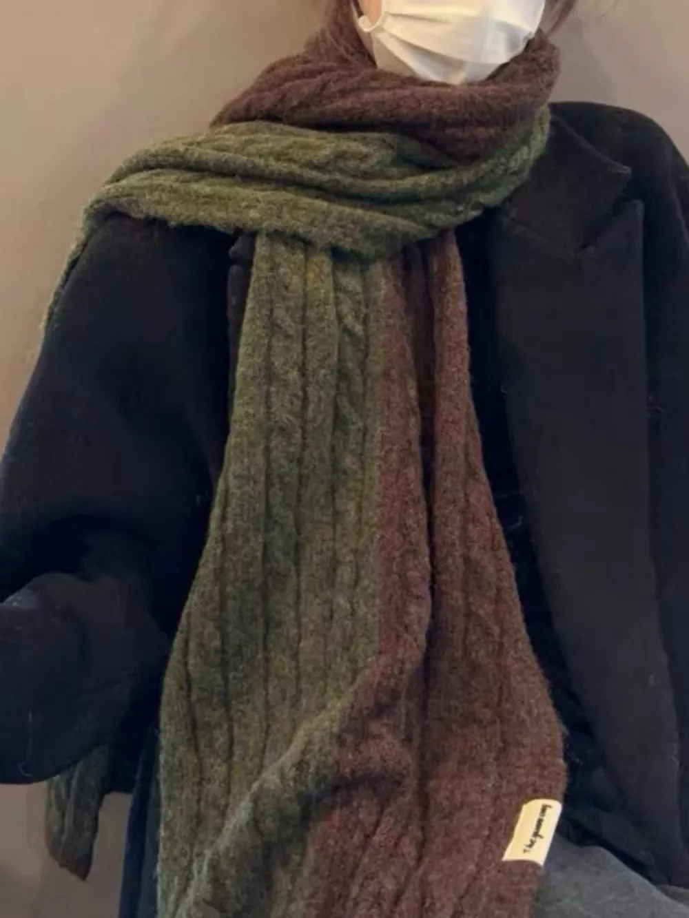 Two Tone Cable knit Warm Scarf, image 4