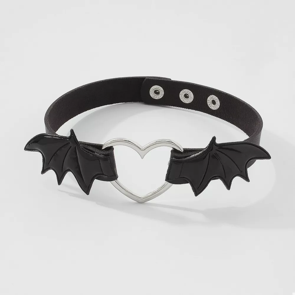 Gothic Bat Wing Heart Choker Necklace, image 3