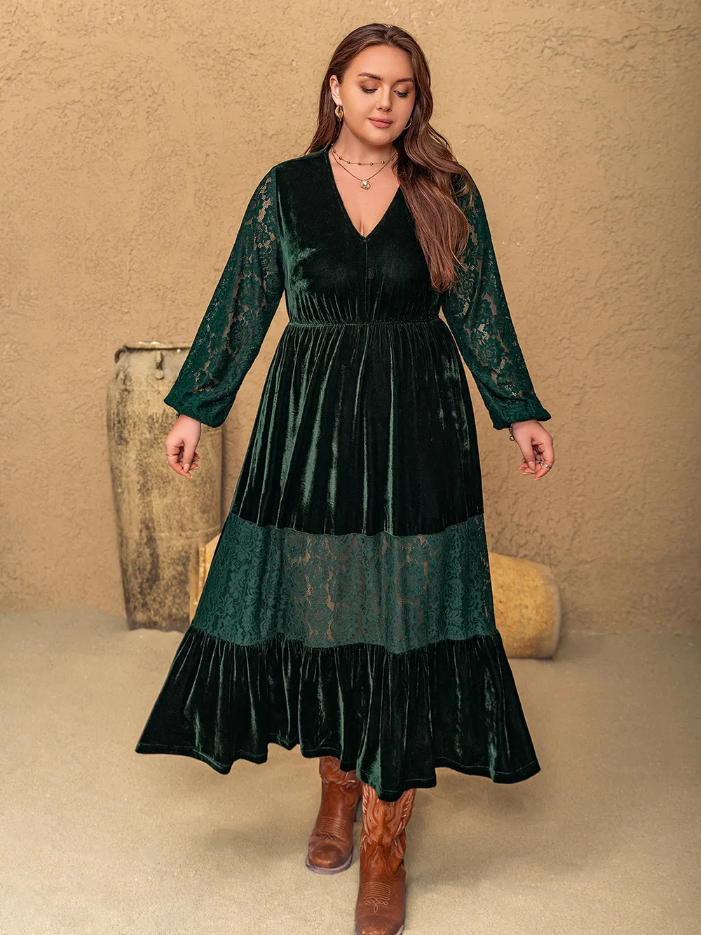 Plus Size Lace Patchwork V-Neck Balloon Sleeve Midi Dress, image 2