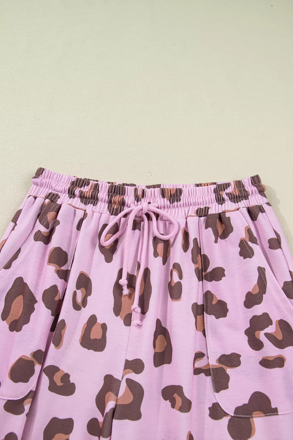 Drawstring Leopard Print Patch Pocket Loose Pants, image 5