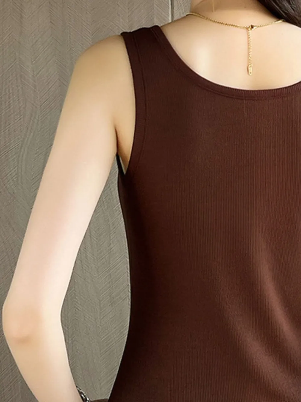 Round Neck Wide Strap Tank, image 11