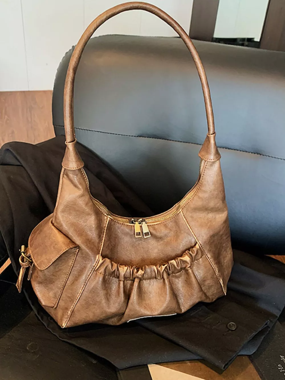 Vintage Ruched Hobo Shoulder Bag, image 4