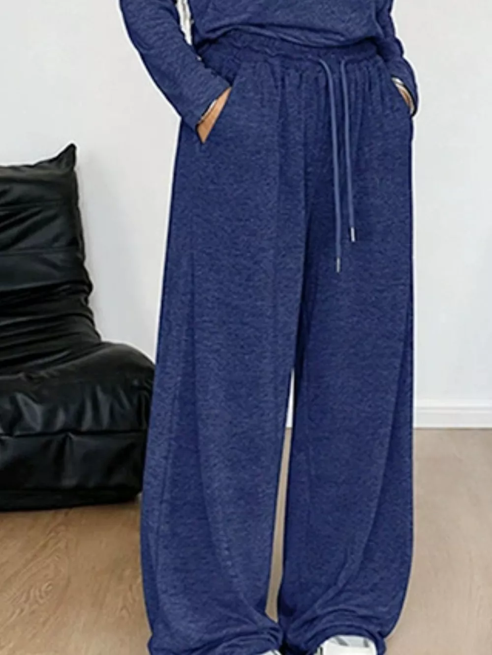 Full Size Comfortable Loose Fit One-Shoulder T-Shirt and Pants Set Plus Size, image 12