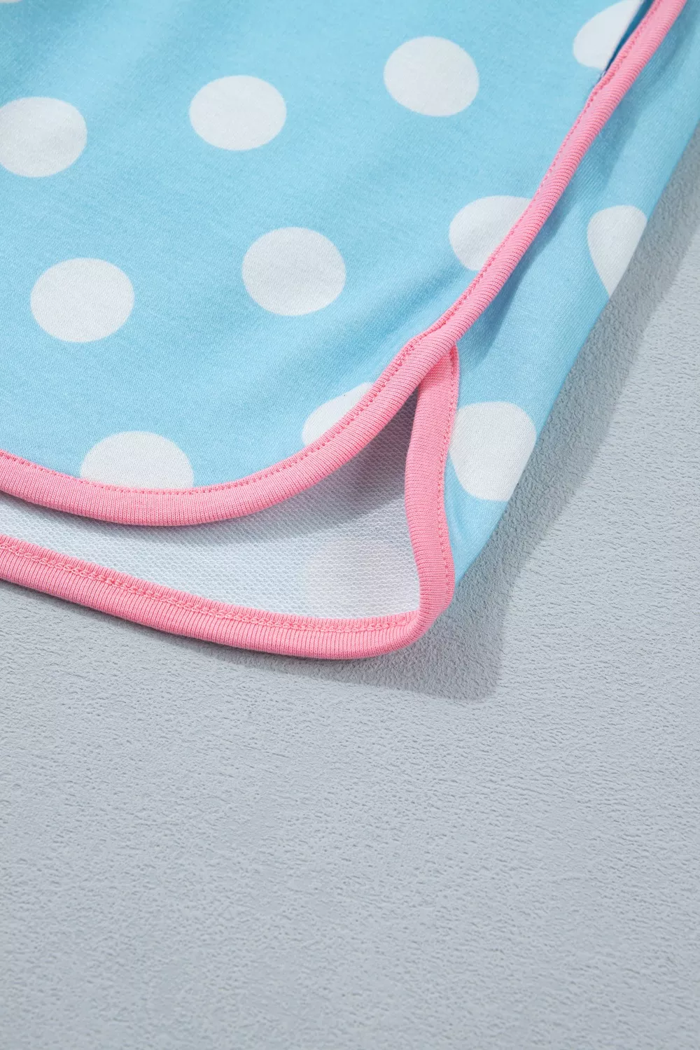Polka Dot Contrast Trim Top and Drawstring Shorts Set, image 10